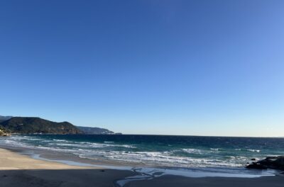 オンショア吹いてます。